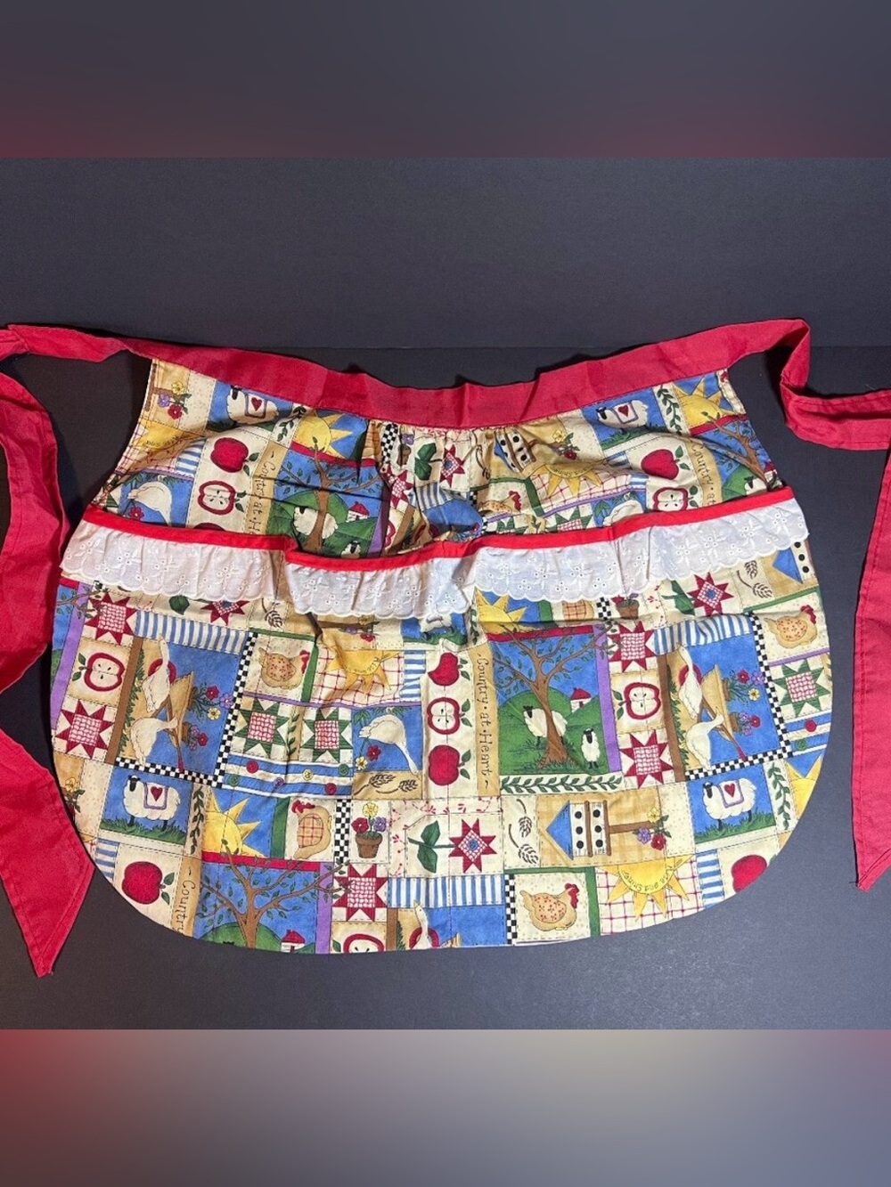 Farmhouse Country at Heart Patchwork Print Half Apron w Eyelet Lace Trim Pockets